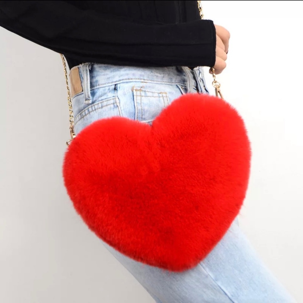 Crossbody/Shoulder Faux Fur Red Heart Purse